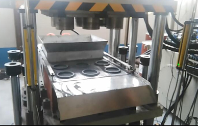 120噸(dūn)四柱四梁粉末伺(sì)服成型液壓機