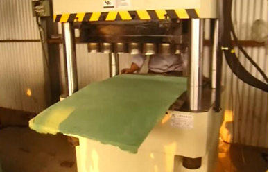 160T電動砂(sha)輪磨片成型液(ye)壓機