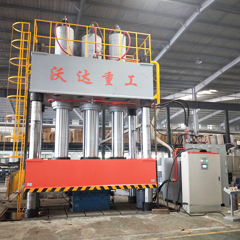 大(dà)貨車中巴車導(dao)流罩生産視頻(pín)