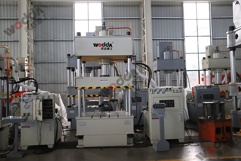 四柱液壓機 四柱液壓機