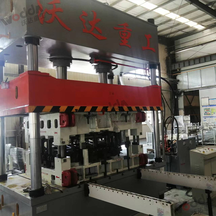 200噸汽車内飾件（門闆）液壓機（圖2）