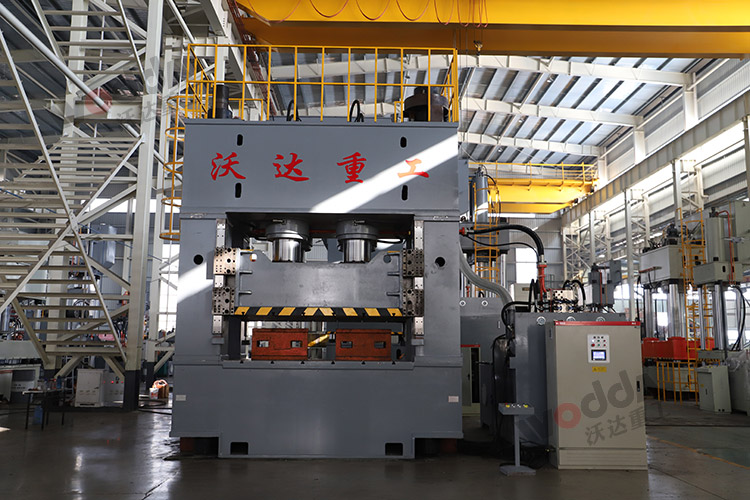 2000噸框架式金屬鋼闆壓型壓力機 2000噸框架式金屬鋼闆壓型壓力機