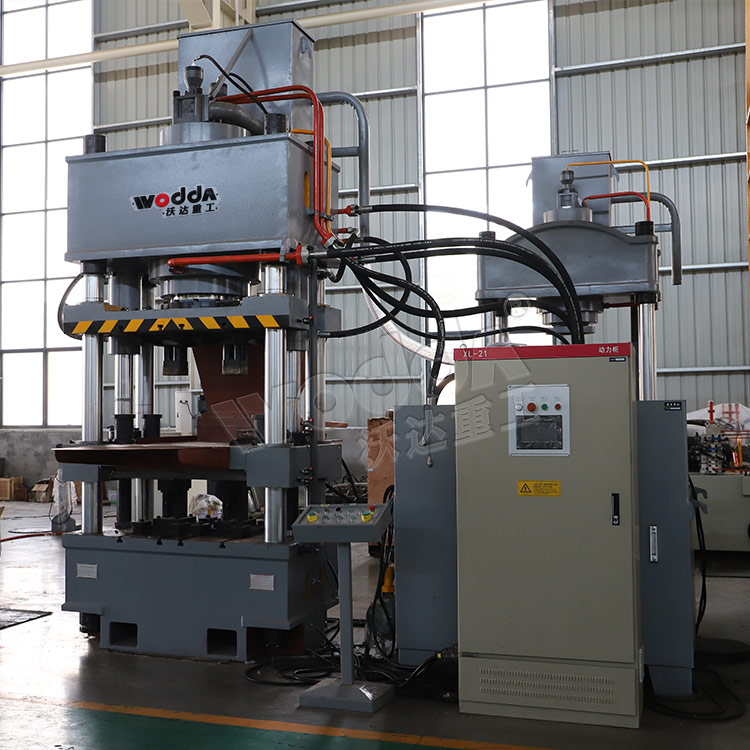 400噸四梁四柱鹽磚壓塊機 400噸四梁四柱鹽磚壓塊機