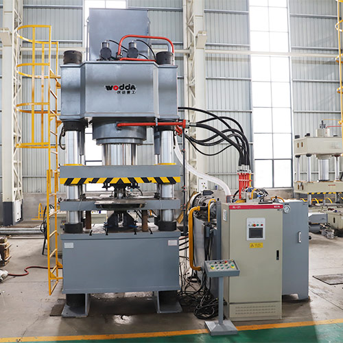 鐵矽鋁磁芯粉(fěn)末成型液壓機_800噸(dun)四柱液壓機